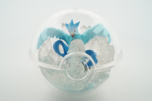 Frieza pokeball pokemon mini - pokeball,