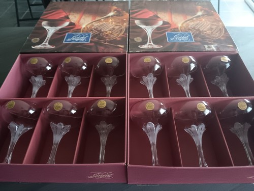 Coupes champagne en - à,