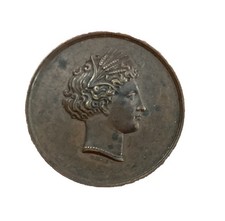 médaille bronze Poinçon Main