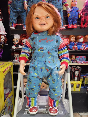 Chucky doll life size - chucky,