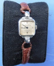  MONTRE en ACIER  - ZENITH -  ART DÉCO -1930 - VINTAGE,FEMME, MECANIQUE - ZENITH