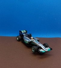 Voiture pour circuit Carrera