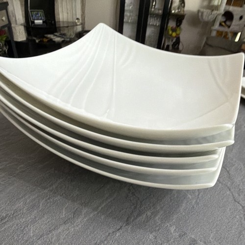 Lot assiettes en - de, 5