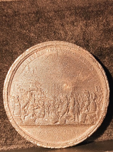 Médaille ancienne biface