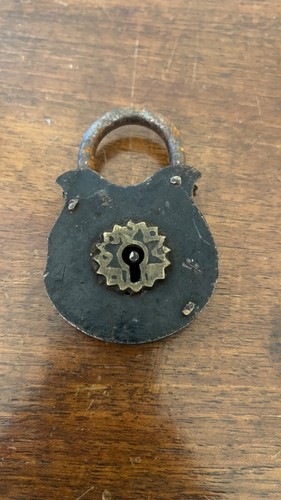 Cadenas ancien fer - en, sans