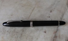 MAGNIFIQUE STYLO ROLLER OMAS OGIVA EN RESINE NOIRE CANNELEE - FINITION PLATINUM