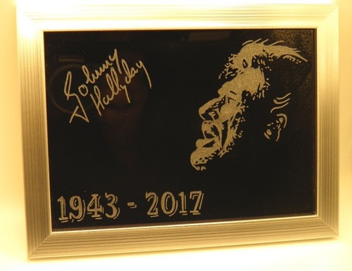 Gravure sur verre johnny - sur, "johnny