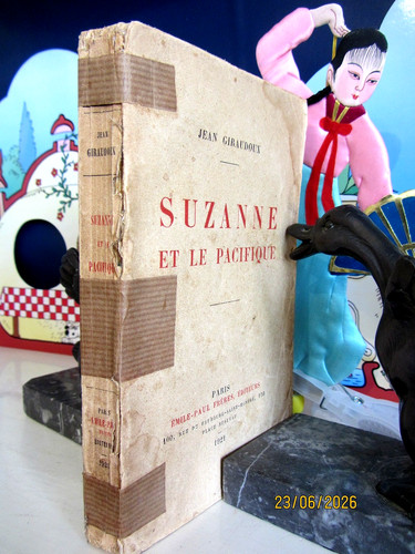 Suzanne pacifique par - le,
