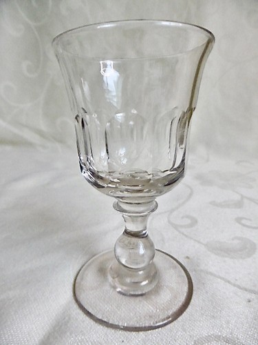 Ancien petit verre - ancien,