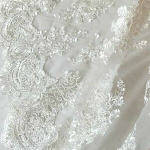 Tissu dentelle voile brodé - tissu,
