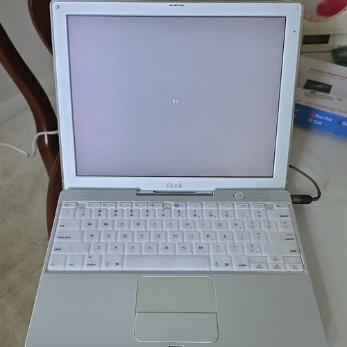 Apple ibook 12in - 12in, laptop