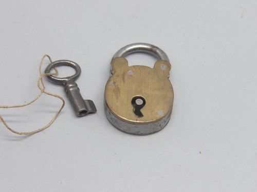 Ancien mini cadenas clef - a,