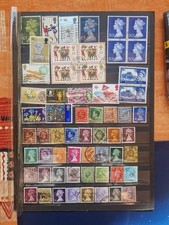 + de 55 Timbres Royaume-Uni   lot TP 216 )