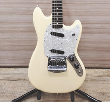[Fender] Guitare électrique