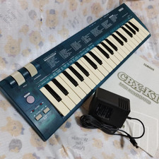 YAMAHA CBX-K1B MIDI KEYBOARD