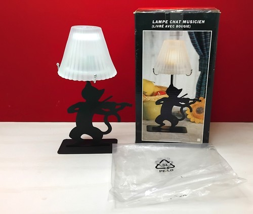 Lampe chat musicien avec