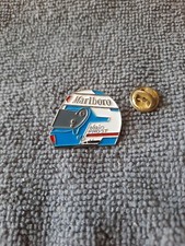 Pin's malboro alain prost casque rally voiture car smoke - Pin Pins Badge L15
