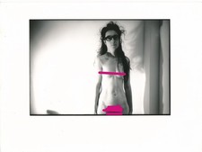 Etude de nu avec lunettes