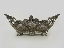 Jardinière en bronze argenté
