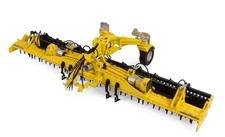 UNIVERSAL HOBBIES, Herse Rotative BEDNAR Kator KN 8000, échelle 1/32, UH6394