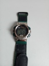 montre digital cetronic super état, pile remis à neuf