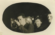 Photo Stand de Tir Tireur Foire Fête Foraine Vers 1920