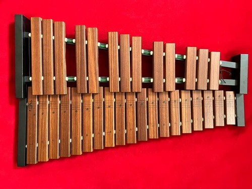 Yamaha desktop xylophone - tx-6,
