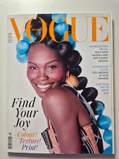 Magazine mode fashion - , vogue