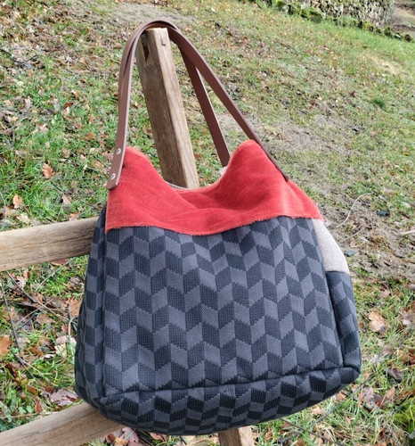 Grand sac cabas cube fait - , main
