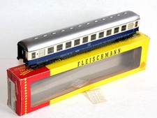 FLEISCHMANN HO 1500R VOITURE