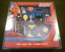 COLLECTIBLES JUSTICE LEAGUE 11 PORCELAIN FIGURINES BOX SET DC WBEI S17