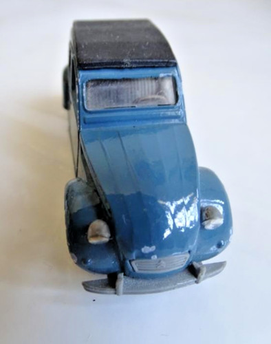 Citroen solido bleue - 2, cv