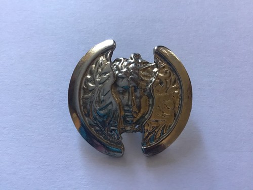 Grand bouton bijou - bijou, argenté