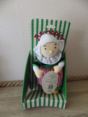 Poupee peluche doudou - poupee,