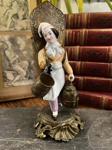 Statue figurine porcelaine - statue,