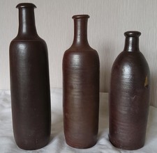 LOT DE 3 ANCIENNES BOUTEILLES EN GRÈS