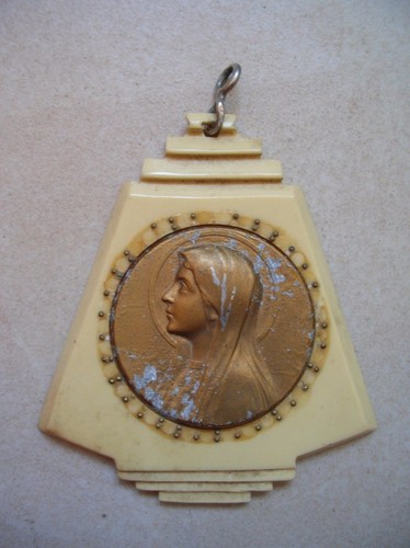 Ancienne médaille catholique