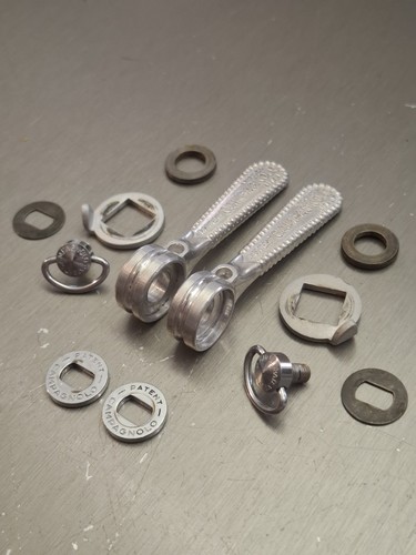 Manettes vitesse campagnolo - manettes,