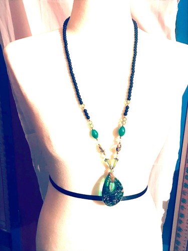 Superbe collier perles - superbe,