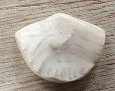 ancienne fève NEX La Galette