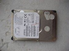 disque dur 2,5 pouces ide hitachi model dk23da-20f   20 gb
