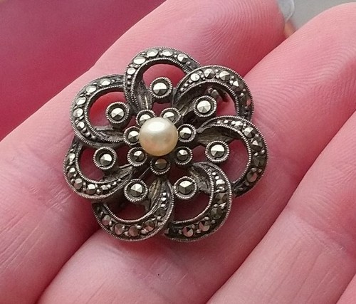 Ancienne broche ajouré - ancienne,