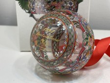 Boule de Noël en verre