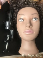 Sublime tête à coiffer