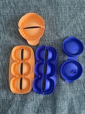 lot moules à chaussons