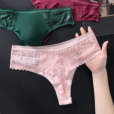 String homme sexy soie glacée