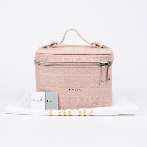 Dior s5480vrey vanity - dior, case