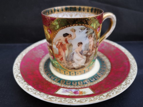 Tasse sous porcelaine - sous,