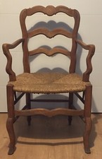 Fauteuil de ferme paillé et