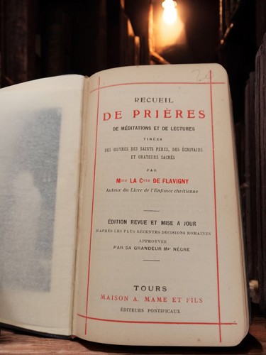 Ancien livre vintage - , recueil